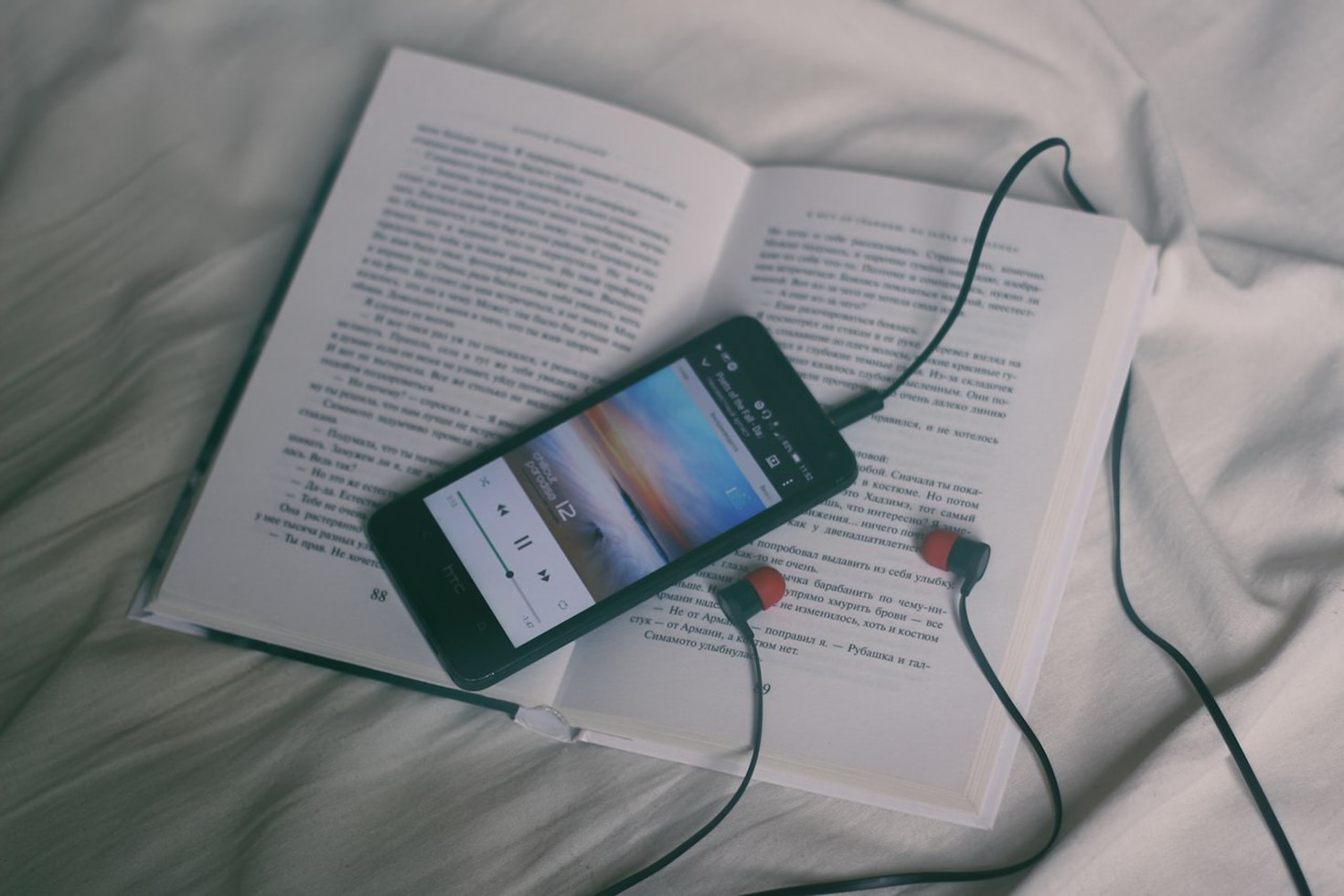 How Sharing Stories Builds Connection